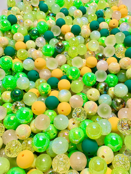 Acrylic Bead Mix for Beadable Pens, Keychains and DIY (16mm) bead mix pretty beads