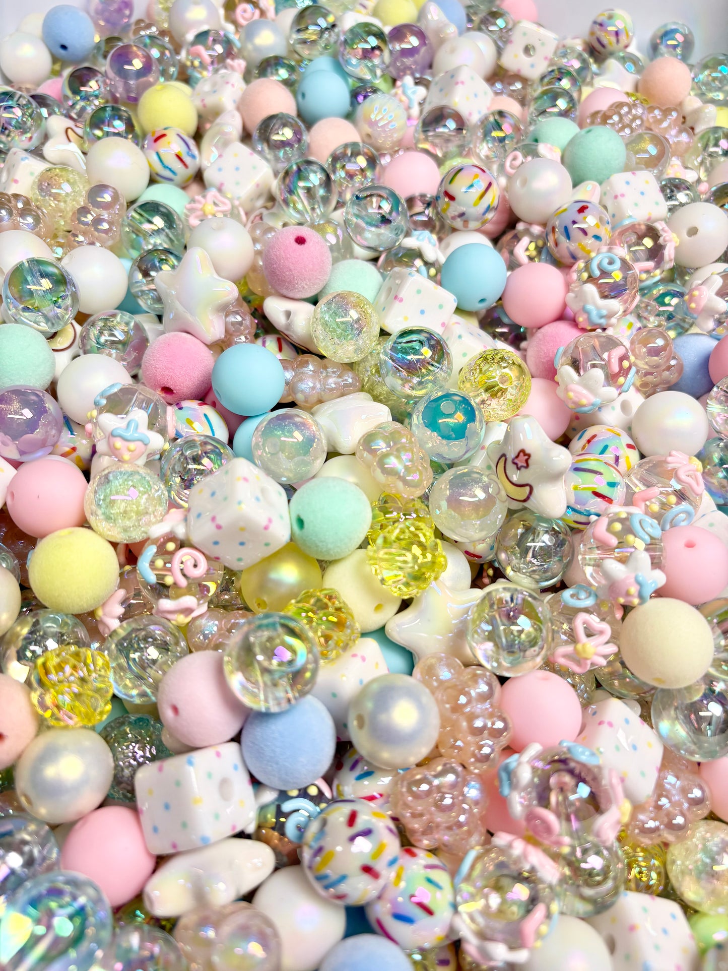 Acrylic Bead Mix for Beadable Pens, Keychains and DIY (16mm) bead mix pretty beads!!
