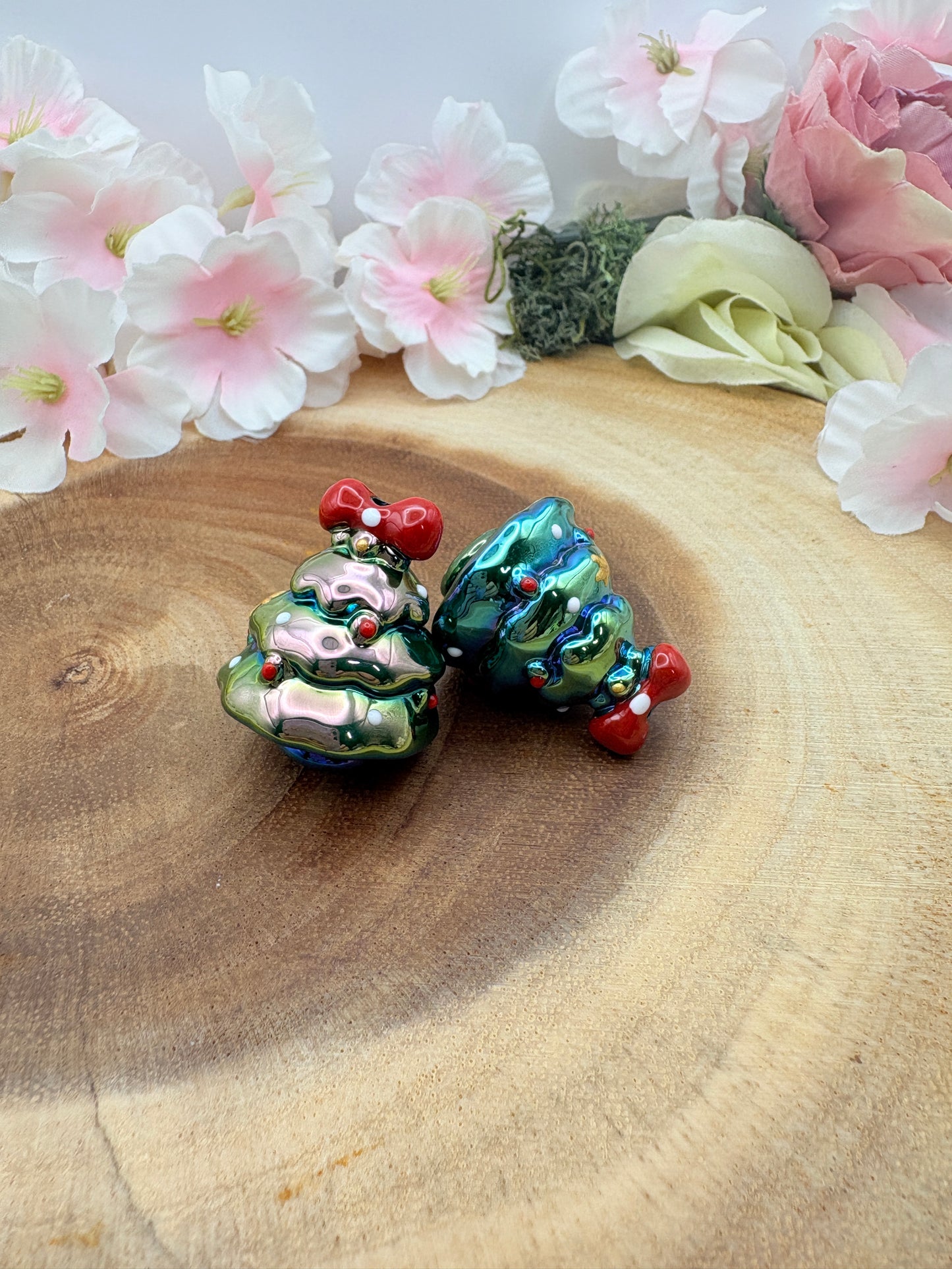 Specialty Beads & Pendants